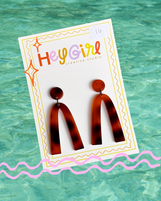 tortoise shell arch dangles